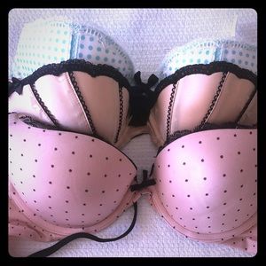 Victoria’s Secret Bra 34B set of 3